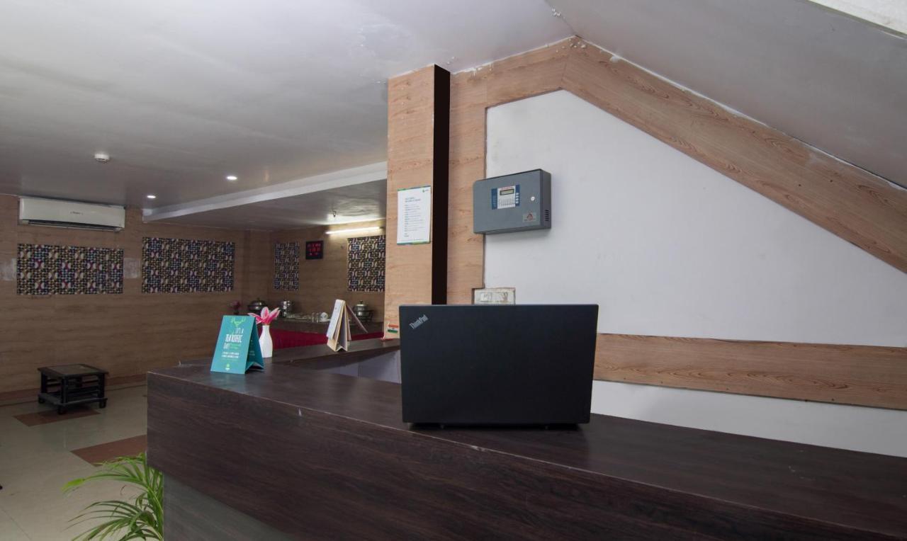 Itsy By Treebo - Coral Tree Gomti Nagar Hotel Lucknow Buitenkant foto